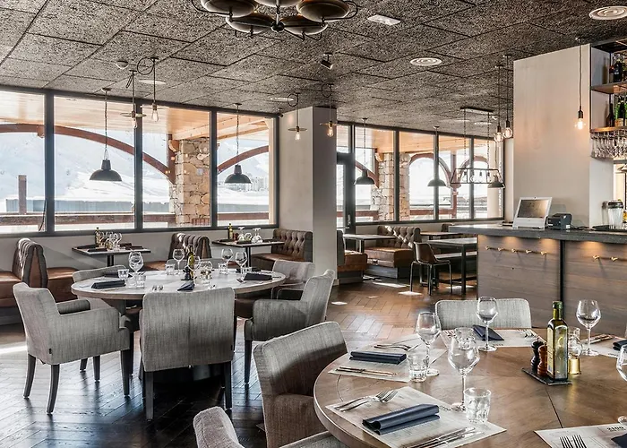 Langley 2100 Szálloda