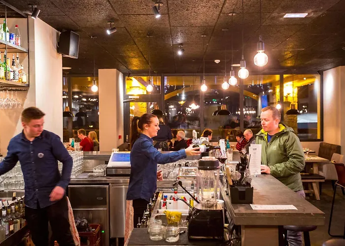 Langley 2100 Szálloda